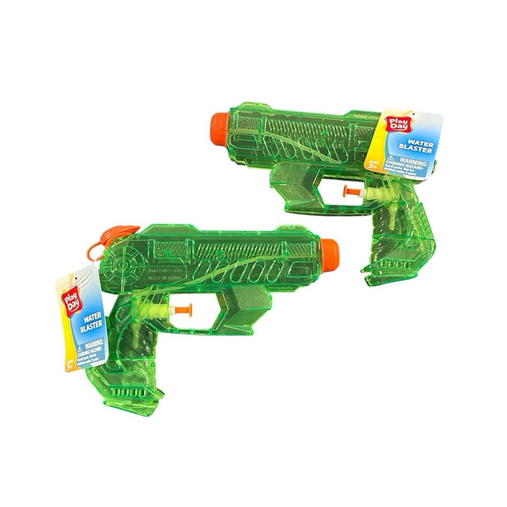 2X Play  Day Water Blaster 8 inch Water Squirter Outdoor  Water Toy Ages 3+